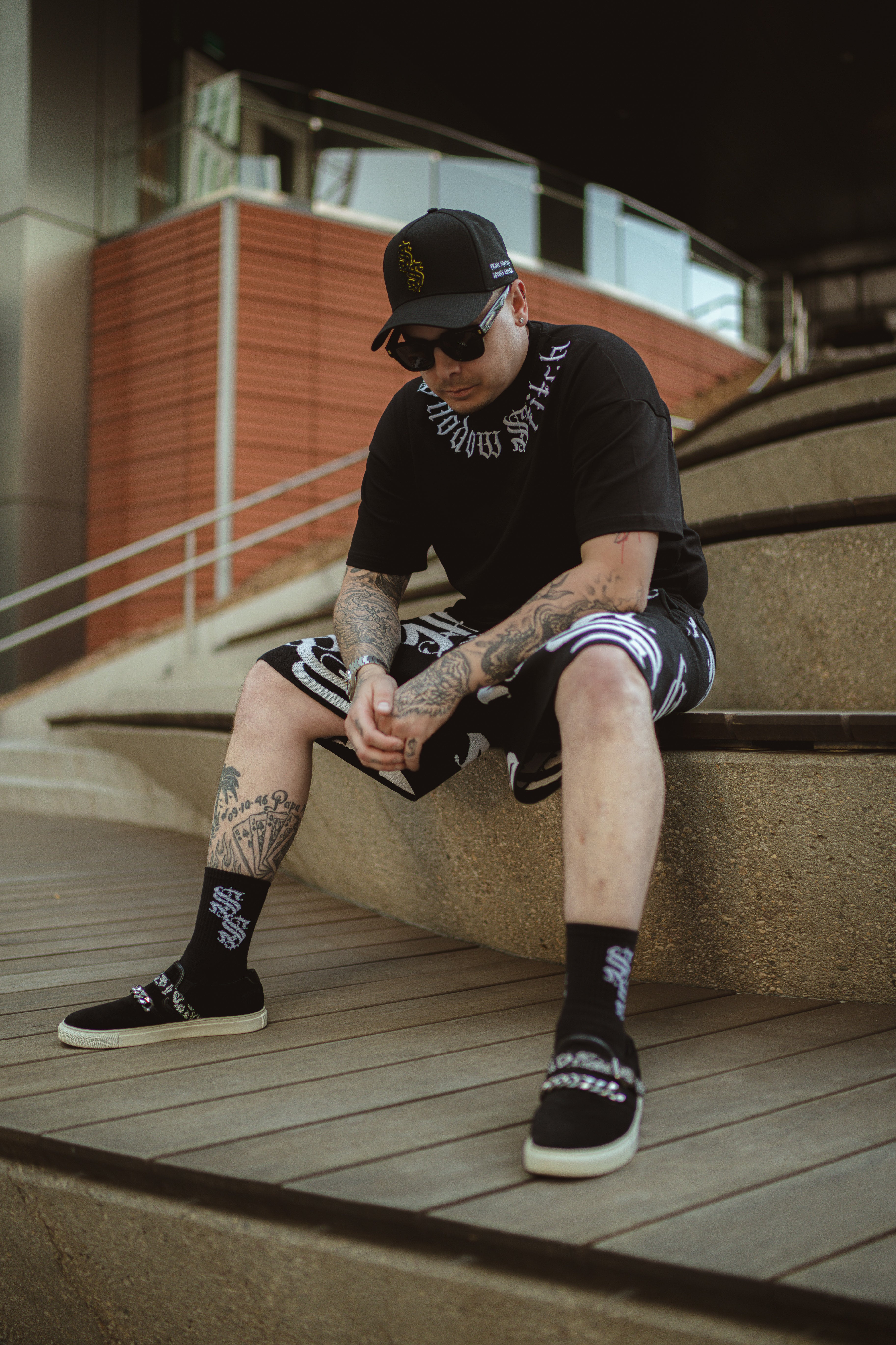 SS/25 - From Shadows Icons Emerge