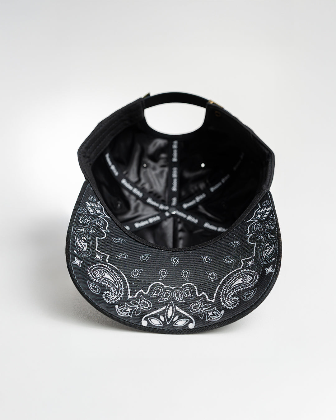 SS/25 - From Shadows Icons Emerge