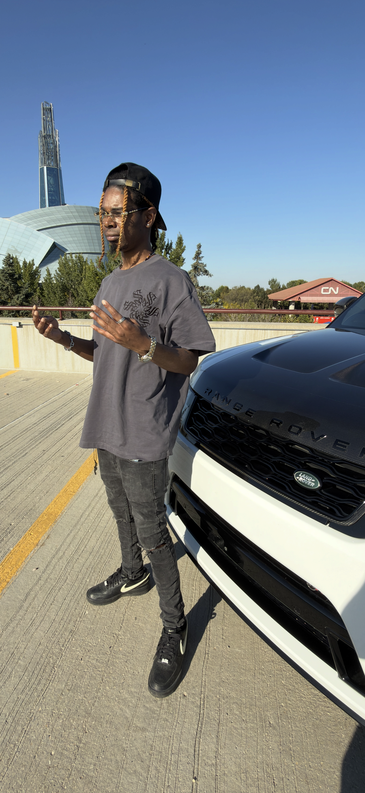 SS/25 Shadow Essentials Tee